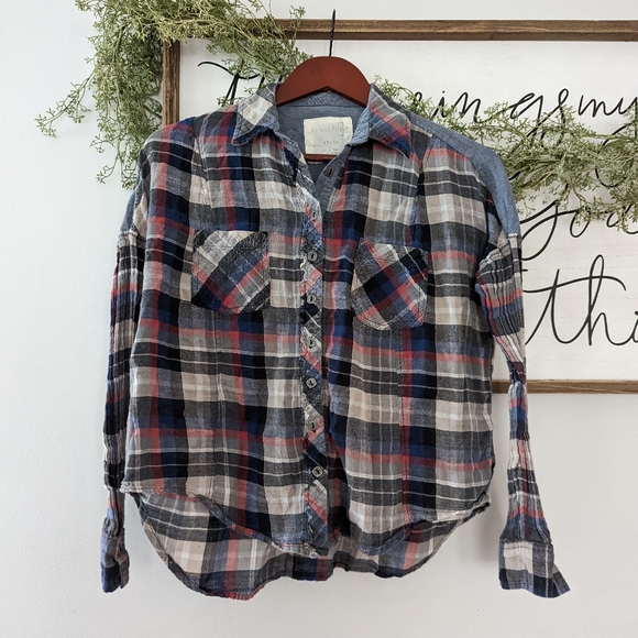 We The Free Plaid Chambray Button Down Shirt XS - Picture 1 of 8
